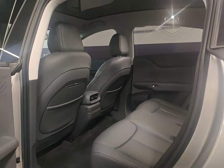 Фото 6 - XPeng G6