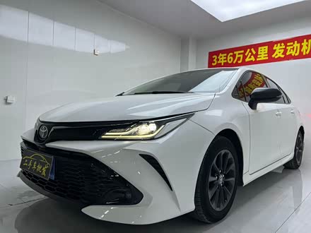 Фото 1 - Toyota Corolla