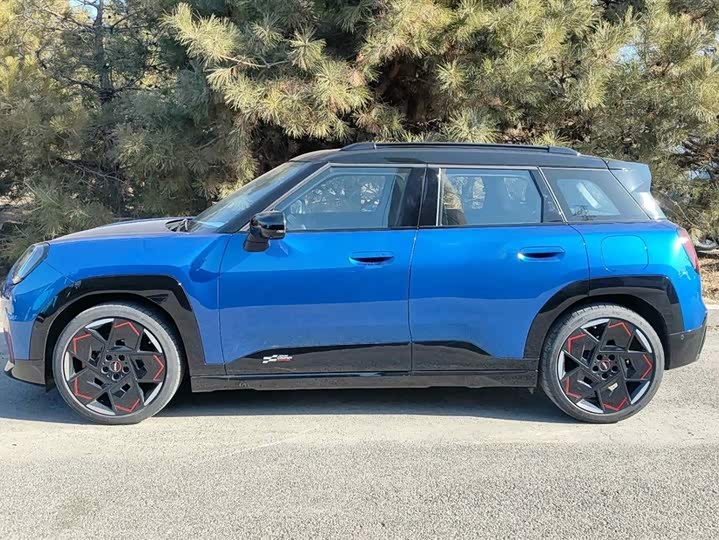 Фото 3 - Mini Aceman JCW