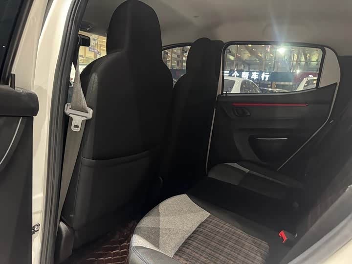 Фото 5 - Dongfeng Yipai Nano EX1 Pro