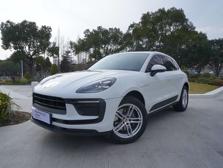 Фото 1 - Porsche Macan