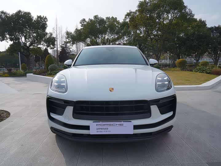 Фото 2 - Porsche Macan