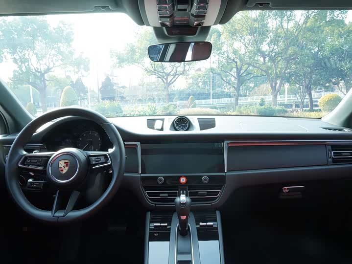 Фото 9 - Porsche Macan