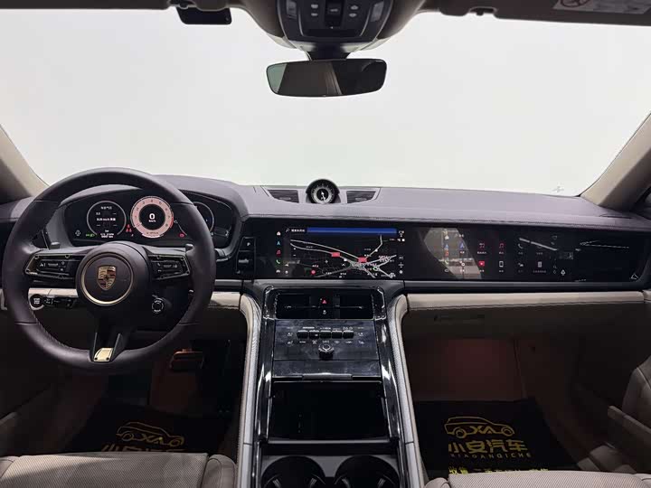 Фото 9 - Porsche Panamera