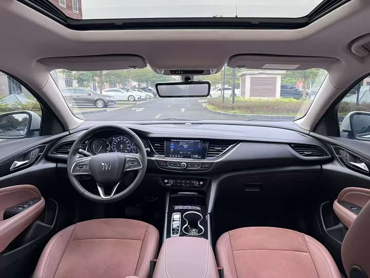 Фото 9 - Buick Regal