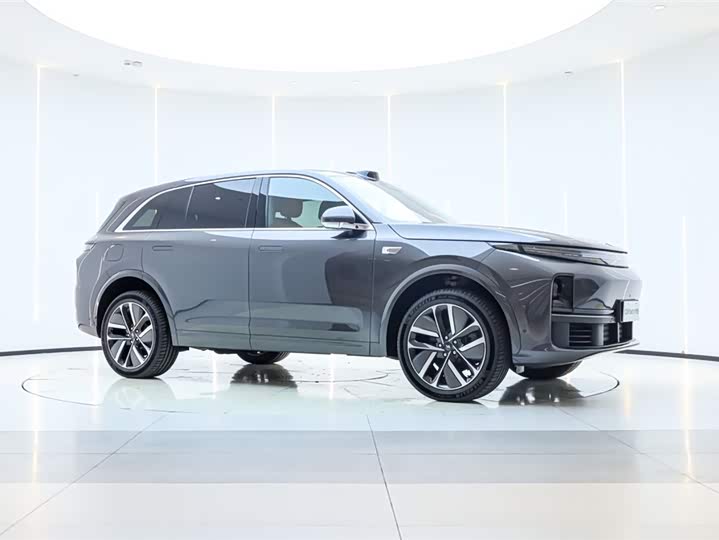 Фото 2 - LiXiang L8