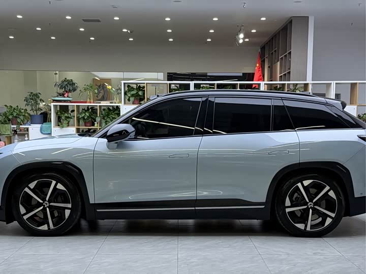 Фото 3 - Nio ES7