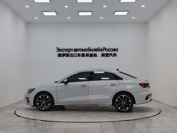 Фото 5 - Audi A3