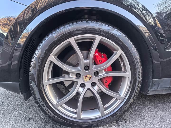 Фото 5 - Porsche Cayenne