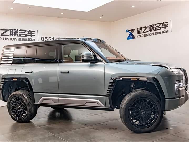 Фото 6 - BYD Yangwang U8