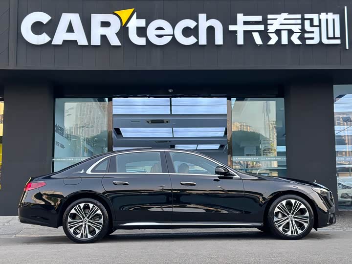 Фото 3 - Mercedes-Benz E-Class Hybrid