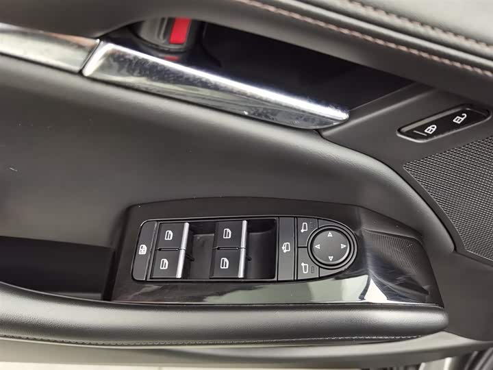 Фото 9 - Mazda 3 (Axela)