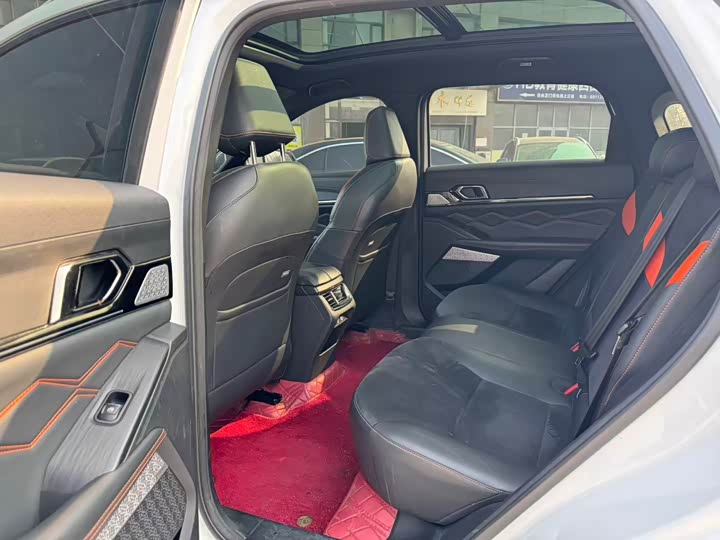 Фото 5 - Haval F7 (Monster)