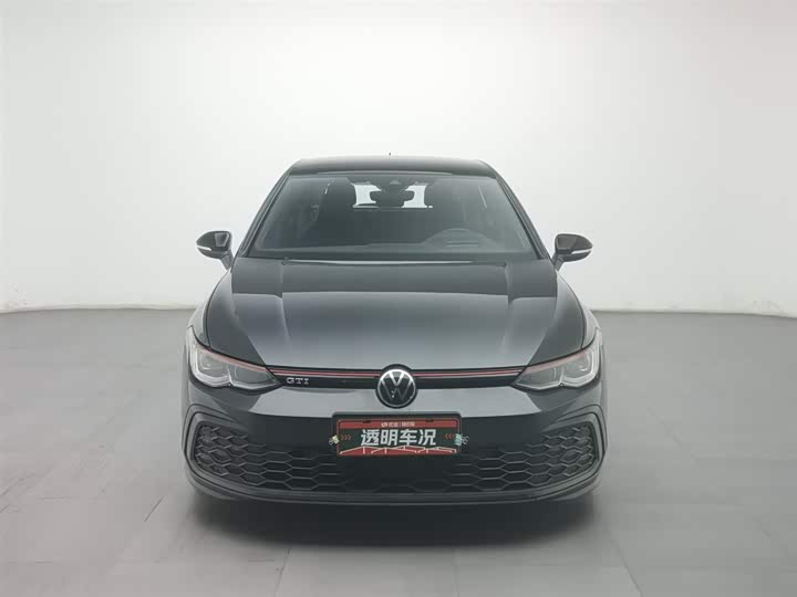 Фото 3 - Volkswagen Golf GTI