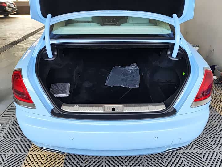 Photo 9 - Rolls-Royce Wraith