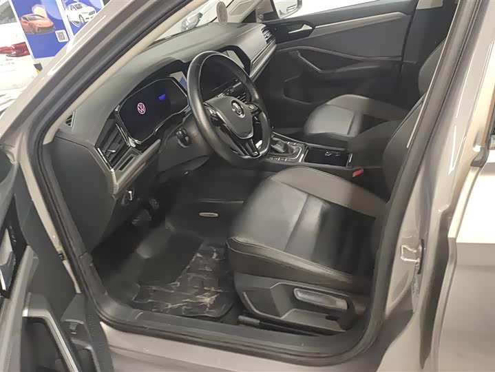 Фото 9 - Volkswagen Sagitar L