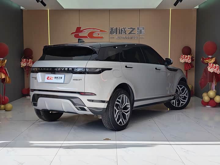 Фото 4 - Land Rover Range Rover Evoque L