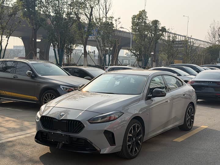 Фото 1 - BMW 2 Series