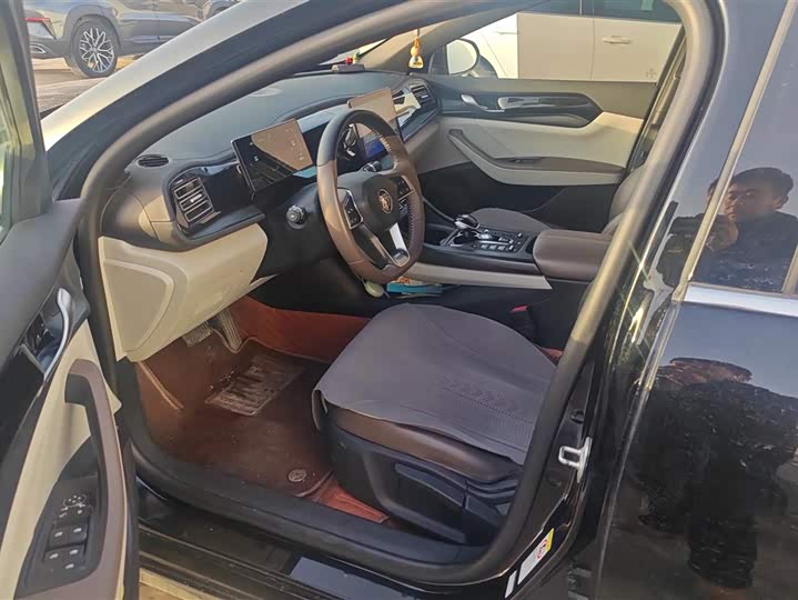 Фото 9 - BYD Qin Plus