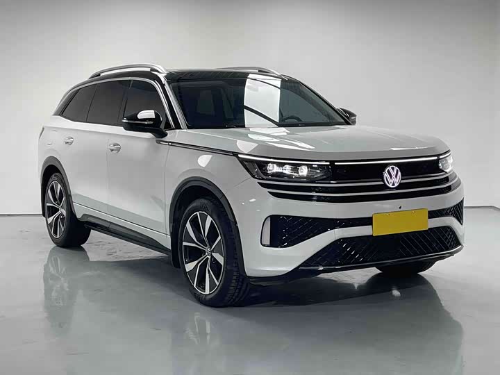 Фото 3 - Volkswagen Tavendor