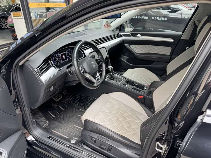 Фото 7 - Volkswagen Magotan