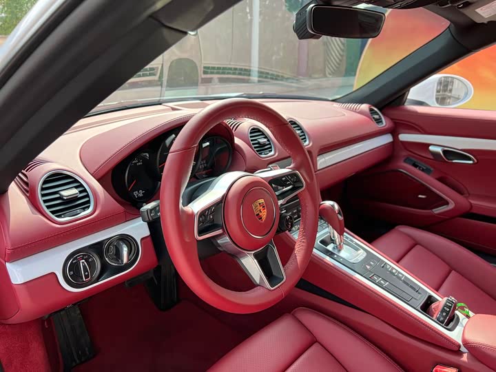 Фото 9 - Porsche 718