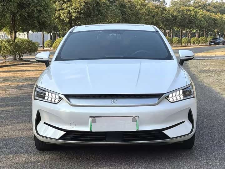 Фото 2 - BYD Qin Plus