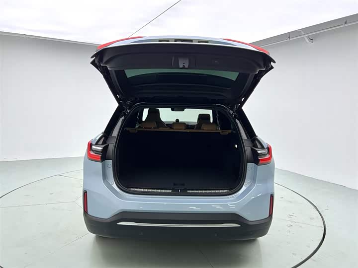 Фото 7 - Nio ES6