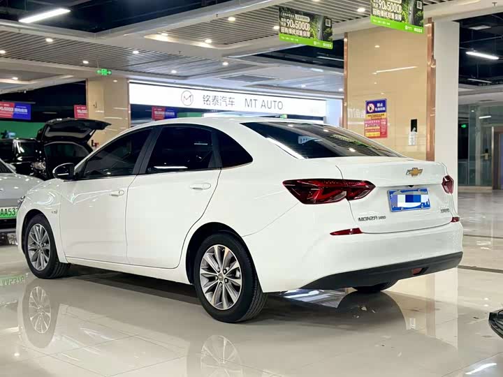 Фото 9 - Chevrolet Monza