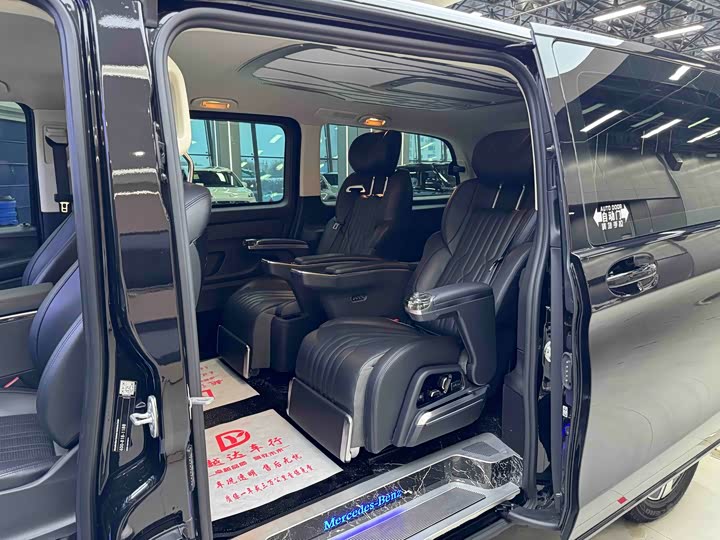 Фото 6 - Mercedes-Benz Vito