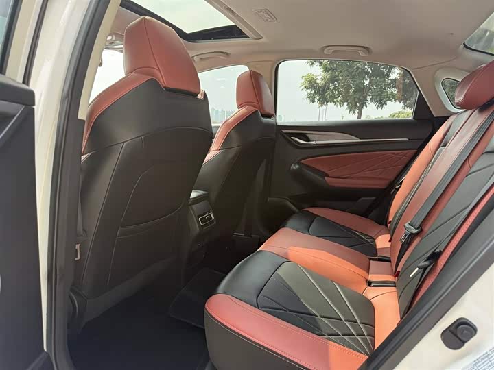 Photo 3 - Changan Eado Plus