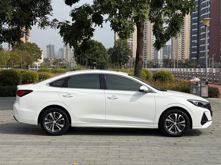 Photo 4 - Changan Eado Plus