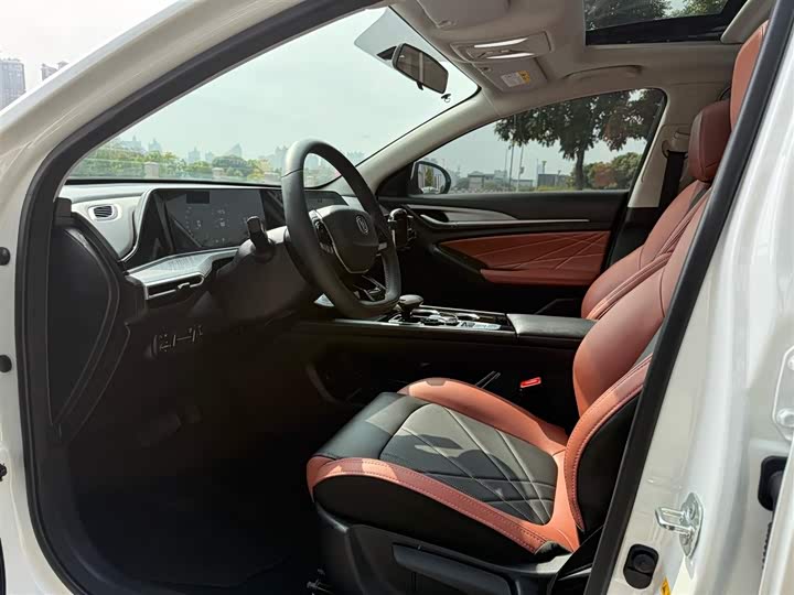 Photo 6 - Changan Eado Plus