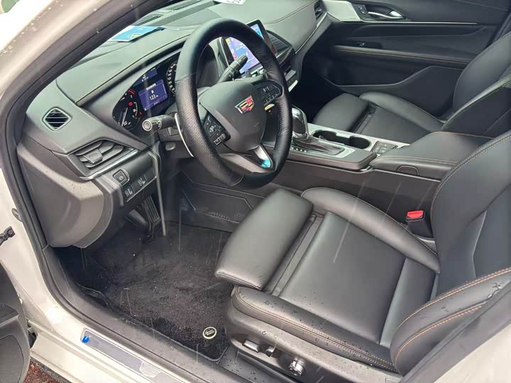 Фото 4 - Cadillac CT4