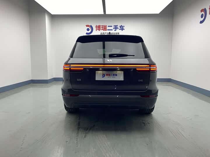 Фото 6 - LiXiang One