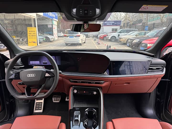 Фото 5 - Audi Q5L