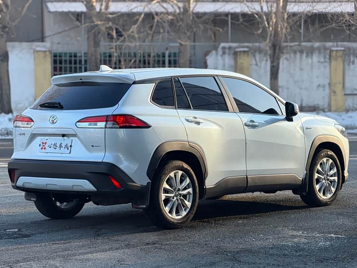 Фото 9 - Toyota Corolla Cross