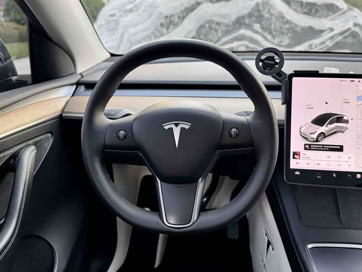Фото 5 - Tesla Model Y