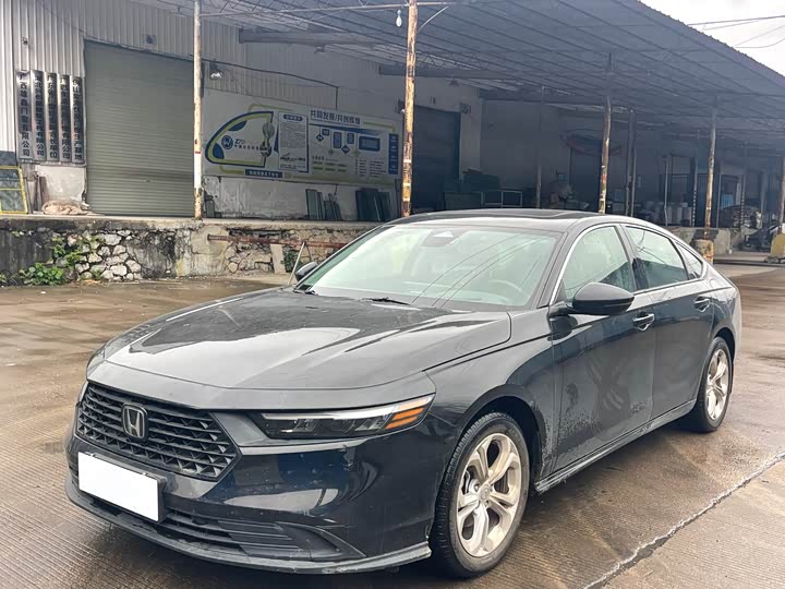 Фото 1 - Honda Accord