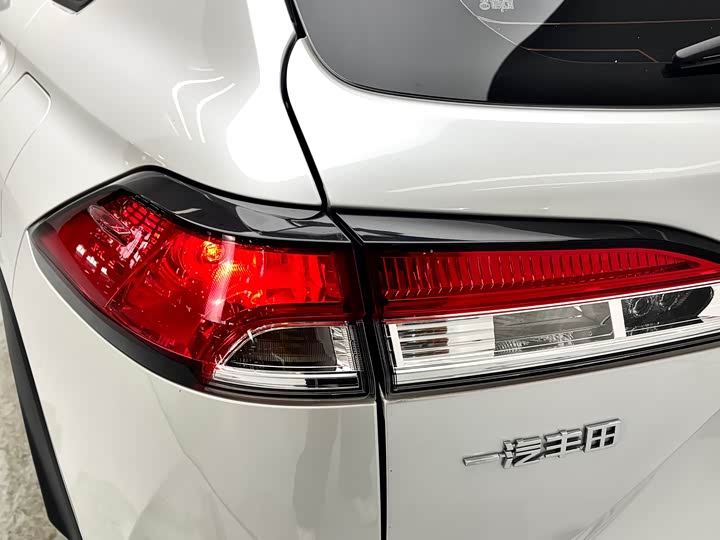 Фото 7 - Toyota Corolla Cross