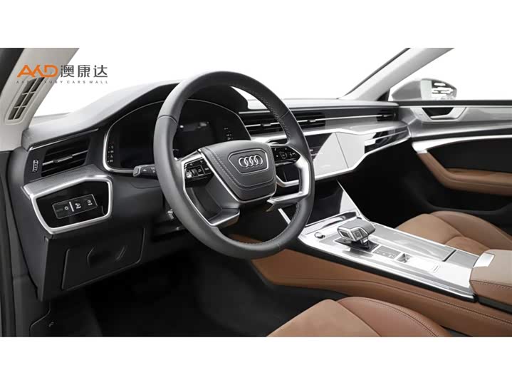 Фото 6 - Audi A7L