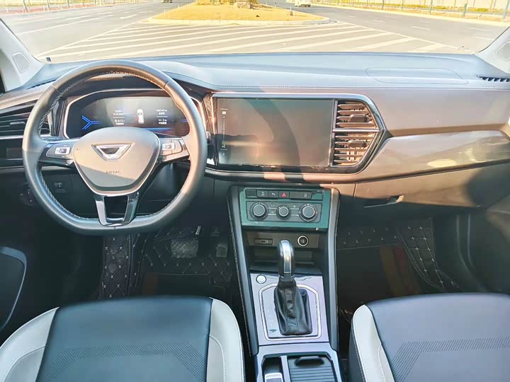 Фото 5 - Jetta VS7