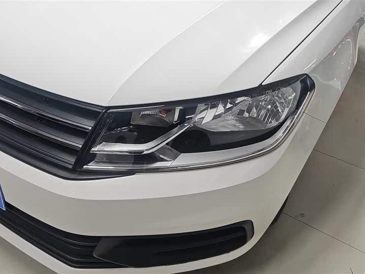 Фото 5 - Volkswagen Santana