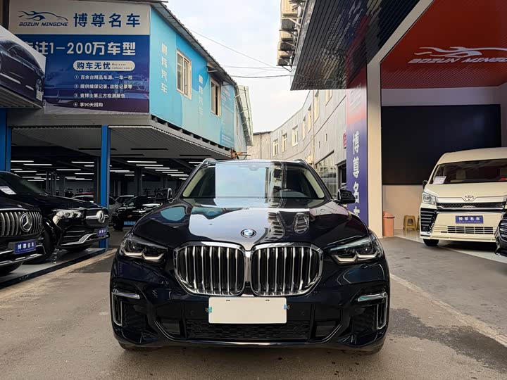 Фото 2 - BMW X5