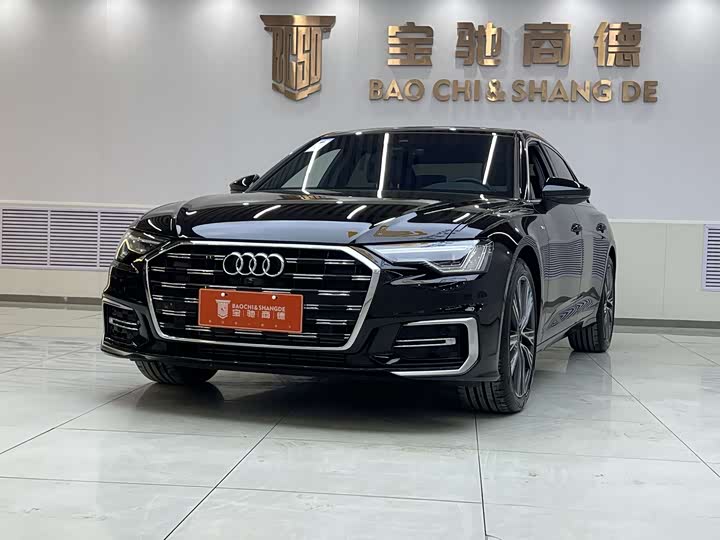 Фото 1 - Audi A6L