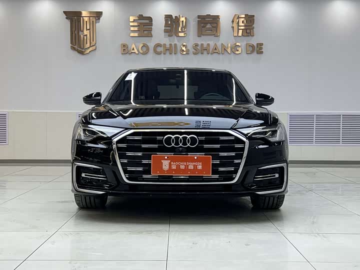 Фото 4 - Audi A6L