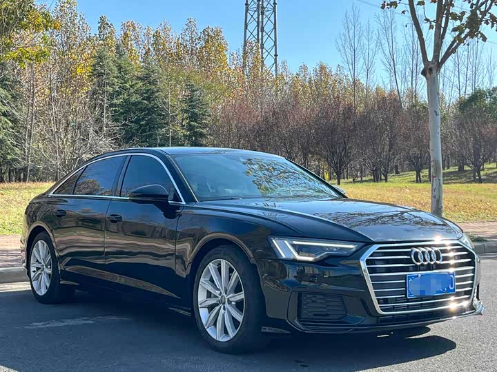 Фото 3 - Audi A6L