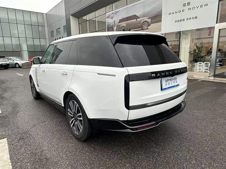 Photo 4 - Land Rover Range Rover