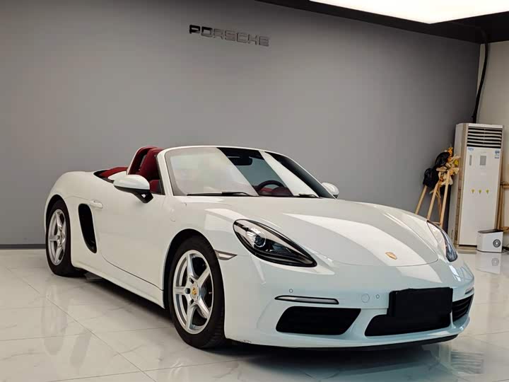 Фото 3 - Porsche 718