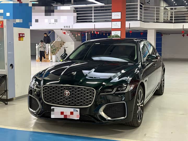 Photo 1 - Jaguar XF L